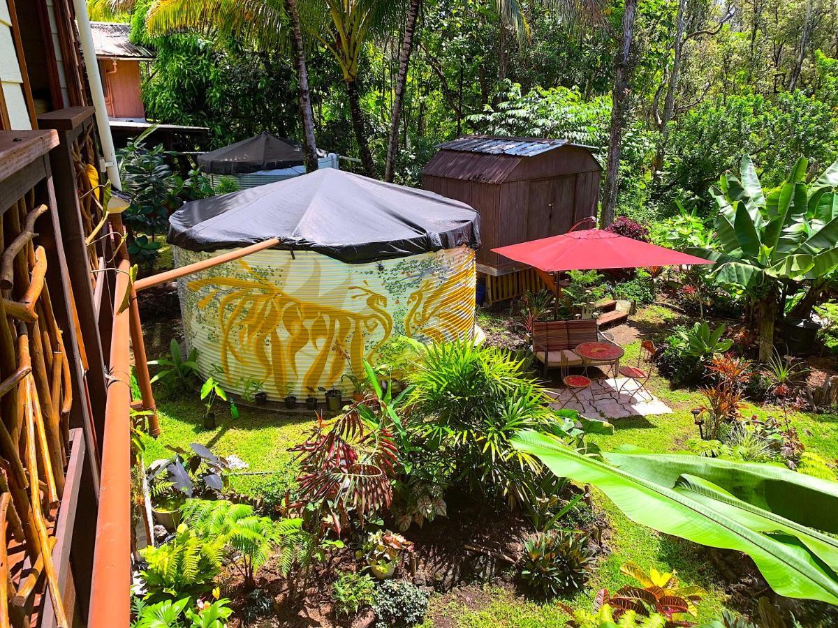 Phoenix Garden Pahoa Buitenkant foto
