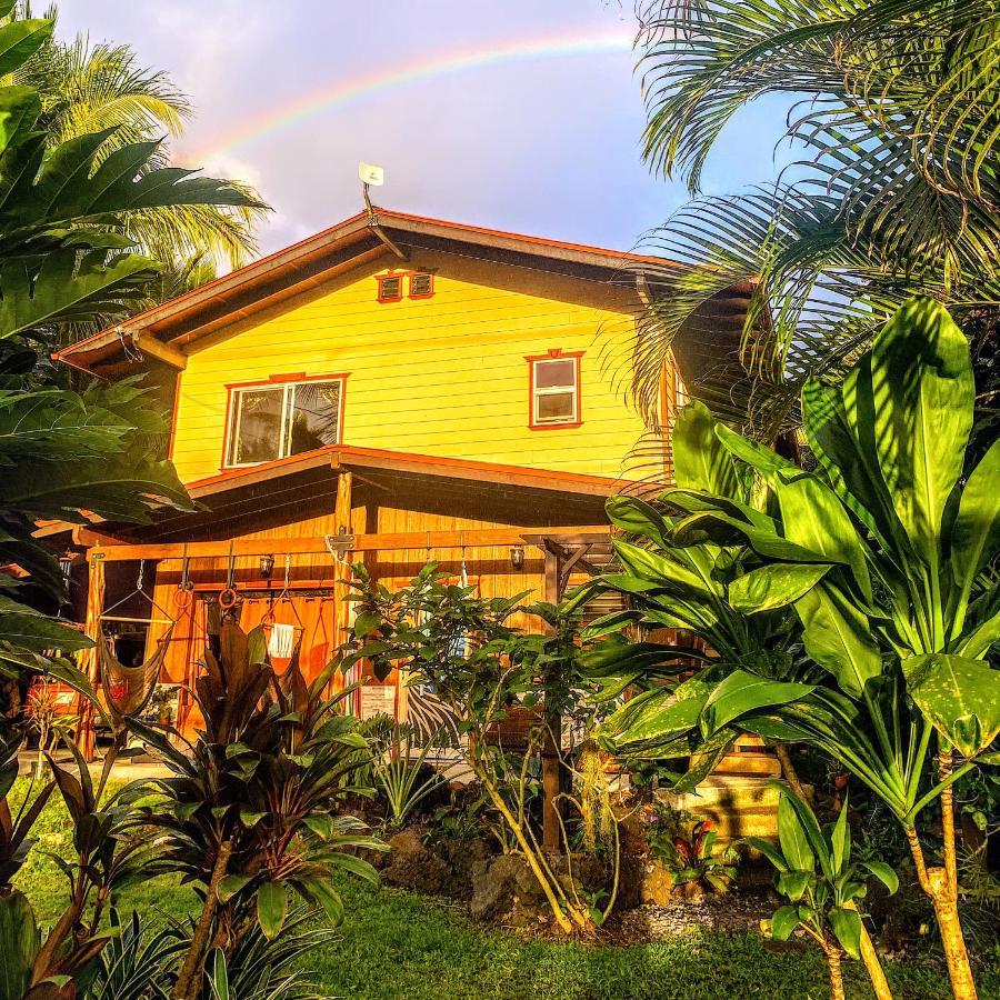 Phoenix Garden Pahoa Buitenkant foto