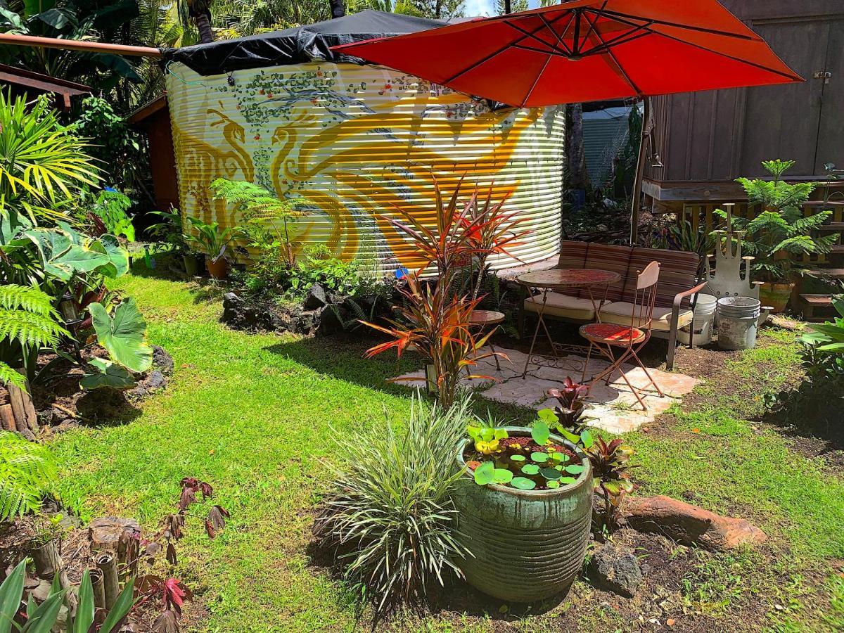 Phoenix Garden Pahoa Buitenkant foto