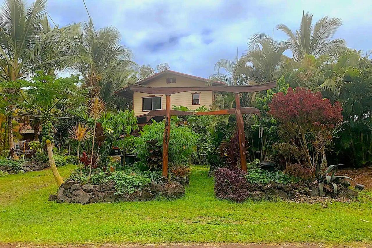 Phoenix Garden Pahoa Buitenkant foto